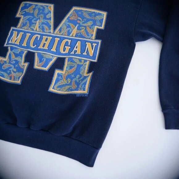 Vintage Tultex Michigan Wolverines Navy made in  U.S.A. Crewneck Sweater L - Picture 6 of 11